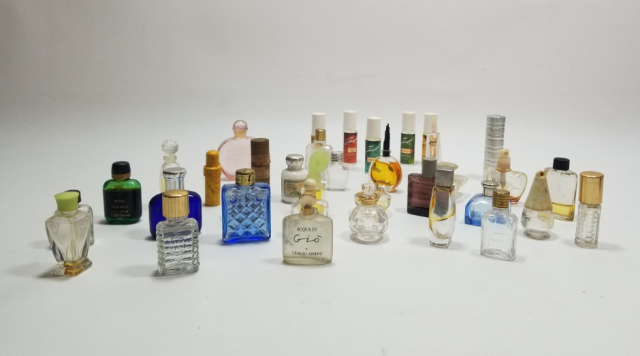 ANTİKA PARFÜM ŞİŞESİ LOTU