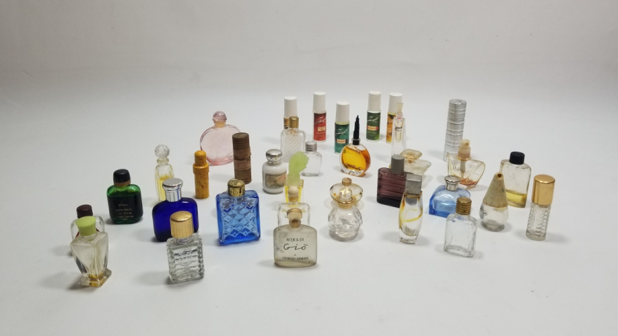 ANTİKA PARFÜM ŞİŞESİ LOTU