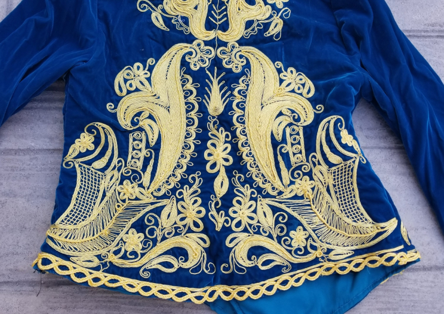 EL YAPIMI ANTİKA İŞLEMELİ KADİFE CEPKEN