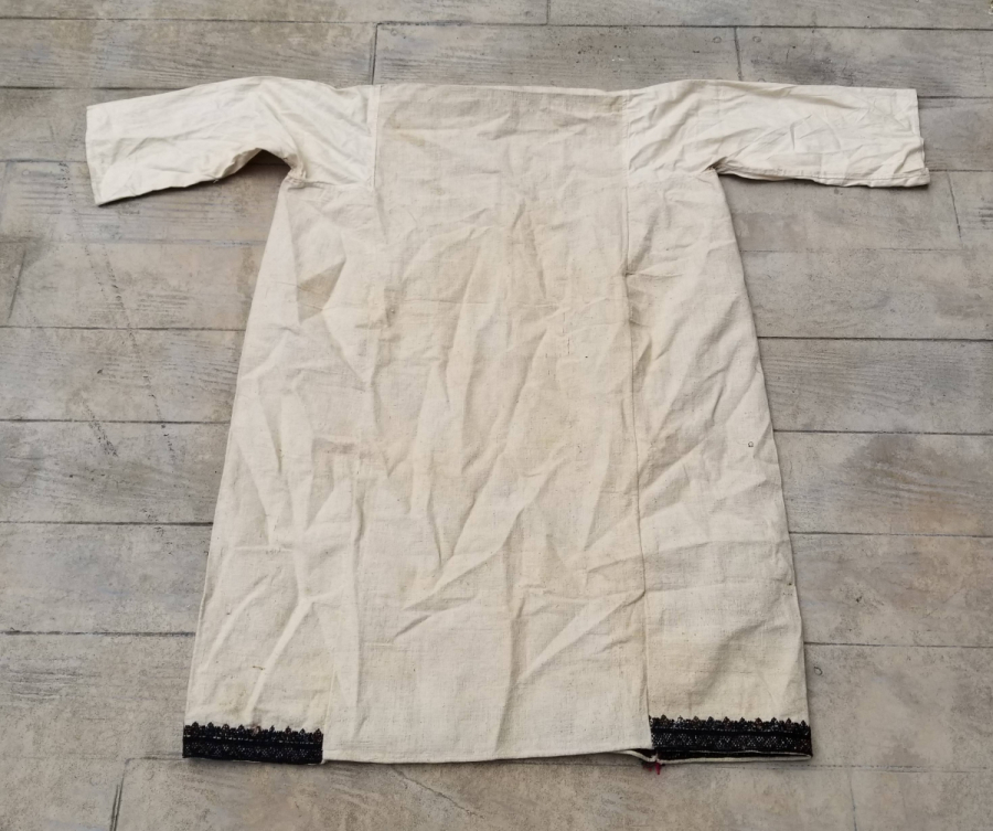 OSMANLI DÖNEMİ ETEKLERİ İŞLEMELİ KULLANILMAMIŞ - YAKASI AÇILMAMIŞ İÇLİK