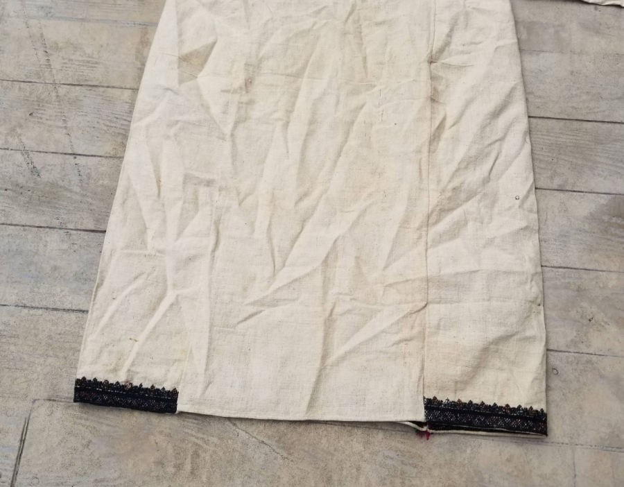 OSMANLI DÖNEMİ ETEKLERİ İŞLEMELİ KULLANILMAMIŞ - YAKASI AÇILMAMIŞ İÇLİK