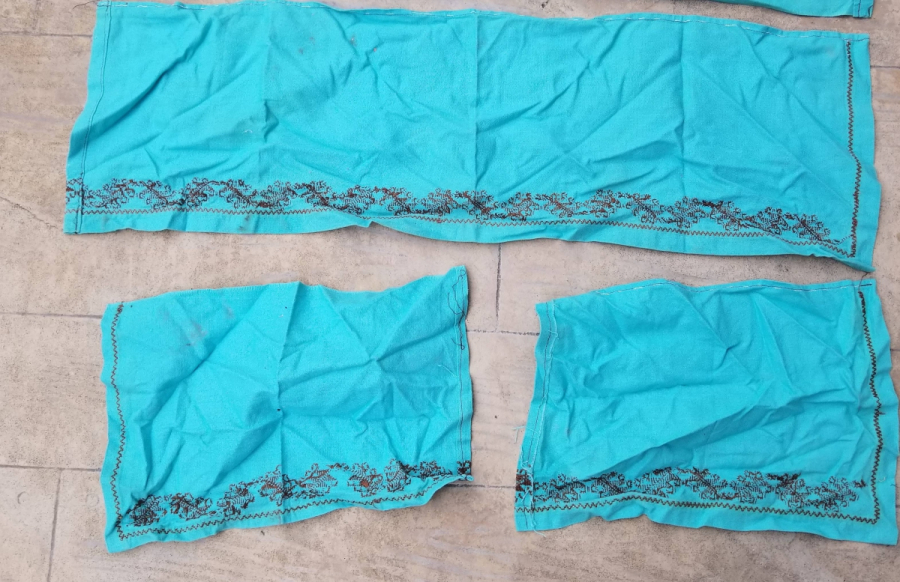 EL İŞLEMESİ ANTİKA KANAVİÇE SEDİR KENARI VE YASTIK TAKIMI