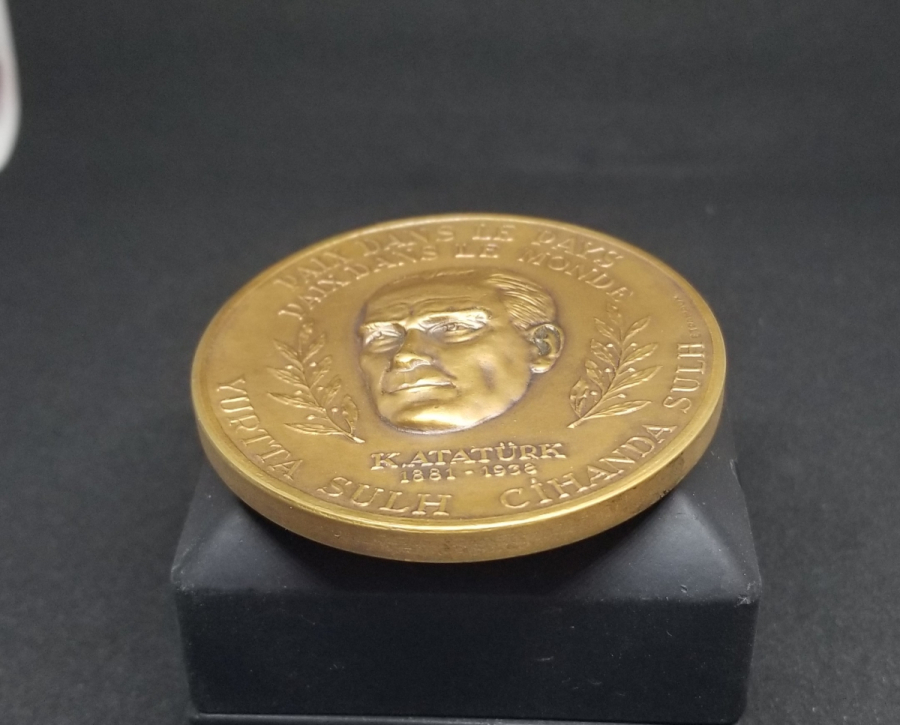 NADİR 1958 YILI BRUKSEL SERGİSİ MADALYONU