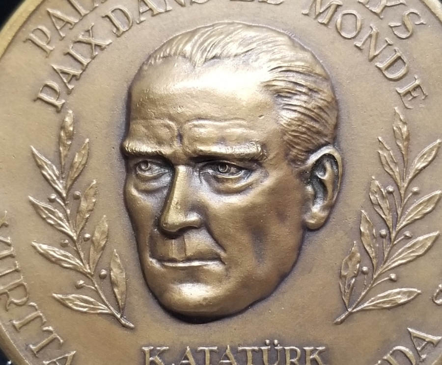 NADİR 1958 YILI BRUKSEL SERGİSİ MADALYONU