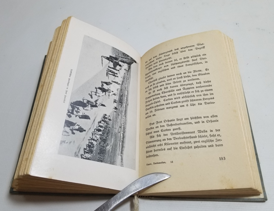 1. DÜNYA SAVAŞI DÖNEMİ İÇİ GRAVÜRLÜ ÇANAKKALE CEPHESİ KONULU ALMAN BASKISI KİTAP