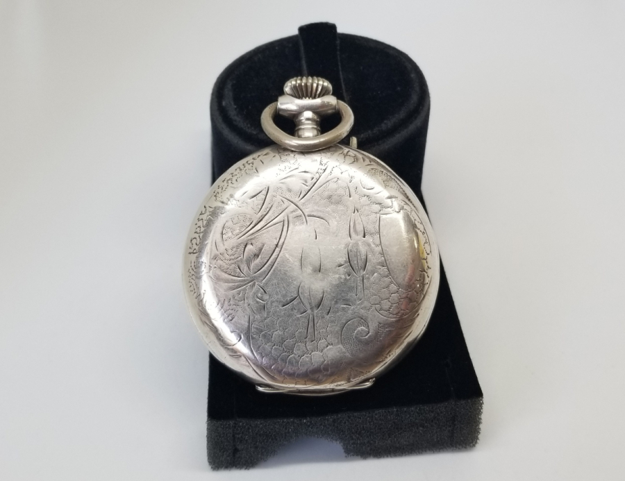 OSMANLI DÖNEMİ GÜMÜŞ KASA 8 GÜNLÜK NADİR TİPTE KURMALI CEP SAATİ