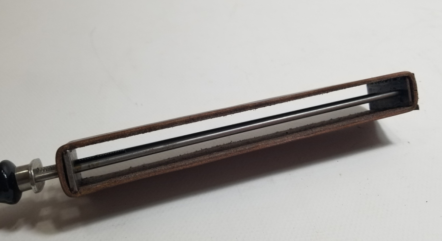 ORİJİNAL KUTUSUNDA ANTİKA BERBER USTURA BİLEYİ