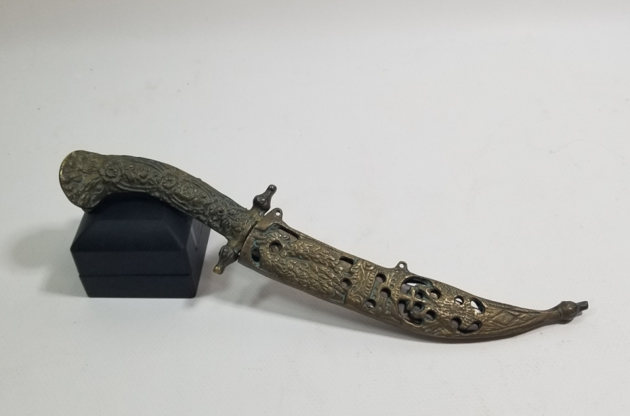 ÜZERİ RUMCA YAZILI ANTİKA ZARF AÇACAĞI