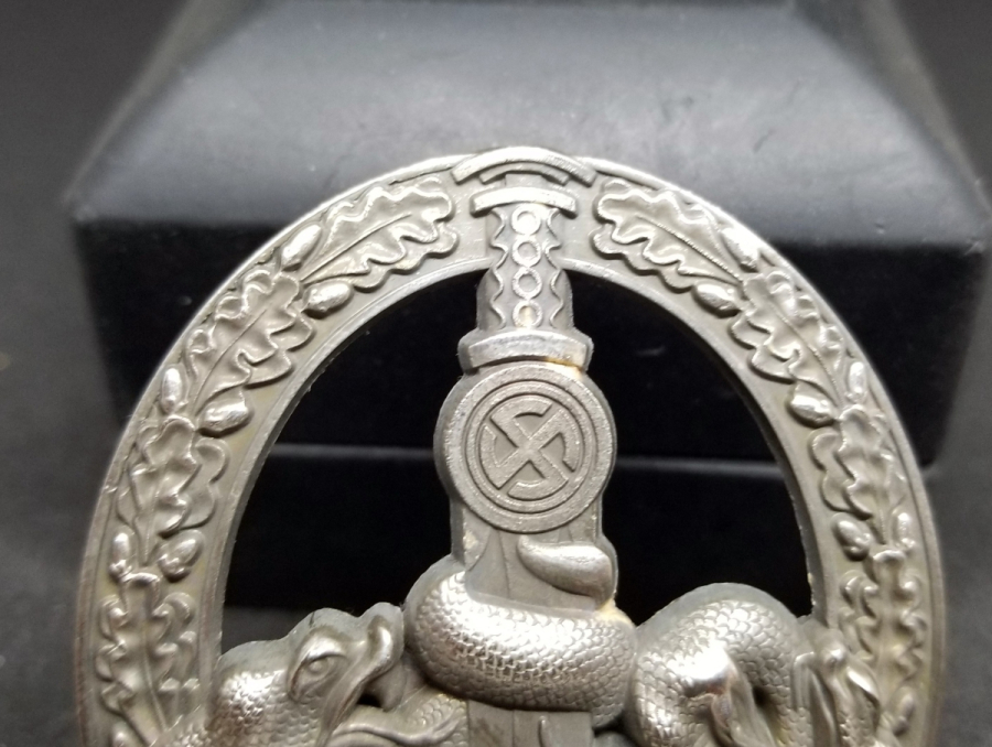 2. DÜNYA SAVAŞI DÖNEMİ NAZİ SUBAY BRÖVESİ