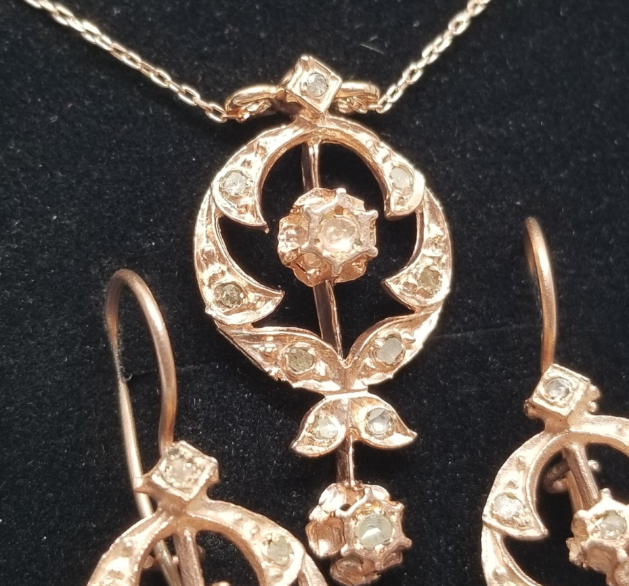 ÖZEL YAPIM ELMAS KOLYE KÜPE TAKIMI