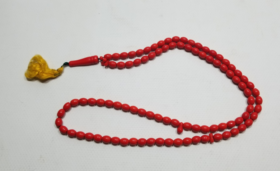 MERCANİ RENKTE ORİJİNAL PÜSKÜLÜYLE OSMANLI DÖNEMİ BEYKOZ NAMAZ TESPİHİ