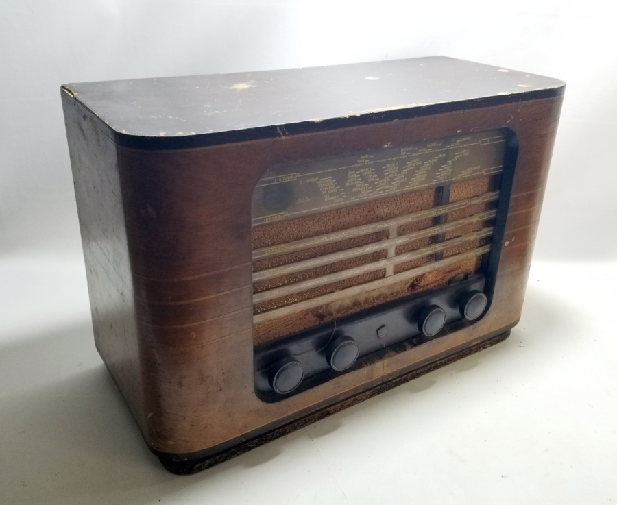 BÜYÜK BOY ANTİKA AHŞAP KASA RADYO