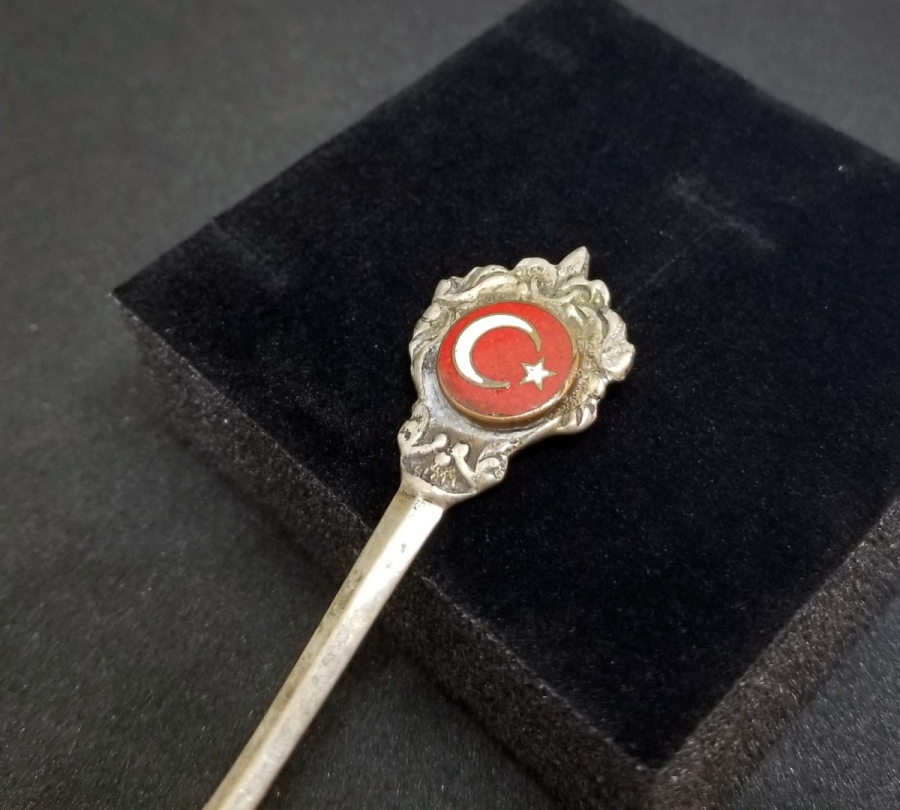 MİNE İŞÇİLİKLİ VE AY YILDIZLI ANTİKA GÜMÜŞ KAŞIK