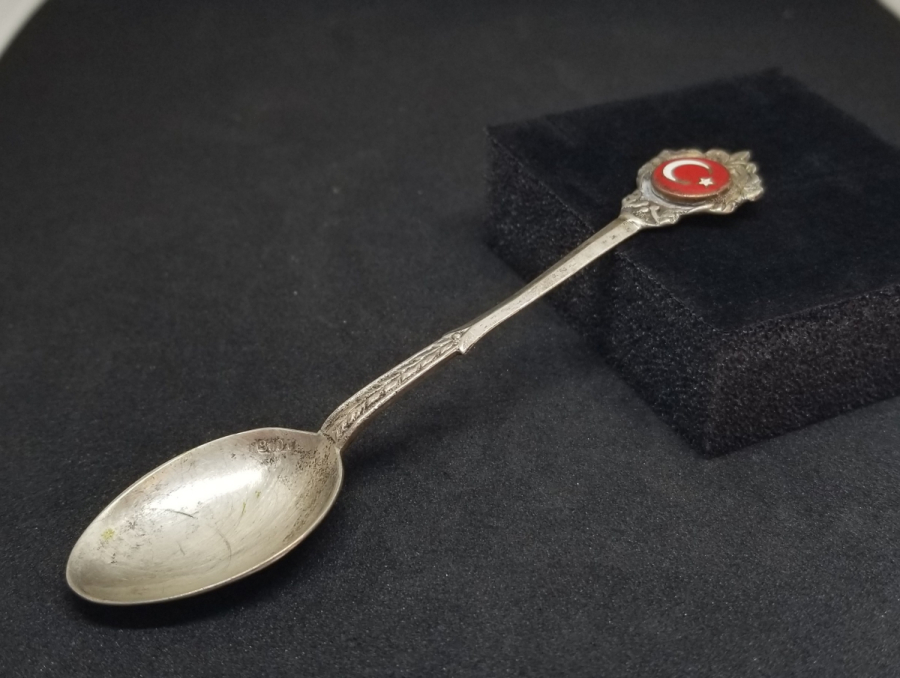 MİNE İŞÇİLİKLİ VE AY YILDIZLI ANTİKA GÜMÜŞ KAŞIK