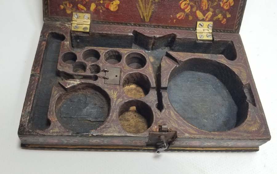 EL BOYAMA İŞÇİLİKLİ VE AYETLİ OSMANLI DÖNEMİ NADİR AHŞAP DİRHEM KUTUSU