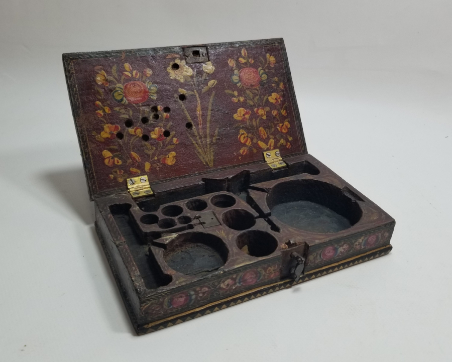 EL BOYAMA İŞÇİLİKLİ VE AYETLİ OSMANLI DÖNEMİ NADİR AHŞAP DİRHEM KUTUSU