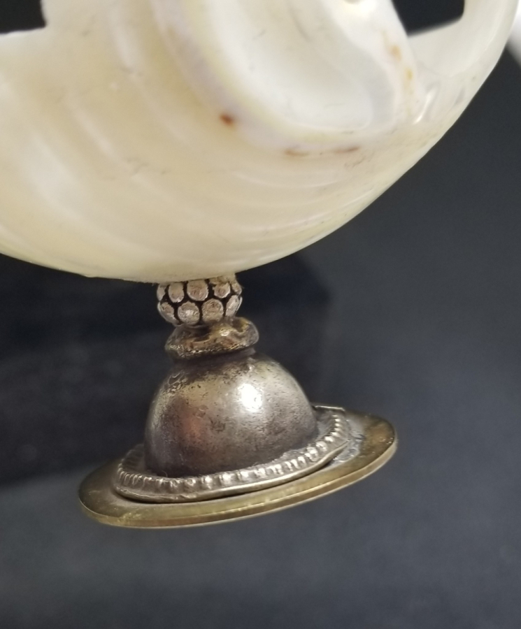 ÖZEL YAPIM GÜMÜŞ APLİKLİ ANTİKA SEDEF KAHVE YANI LOKUMLUĞU