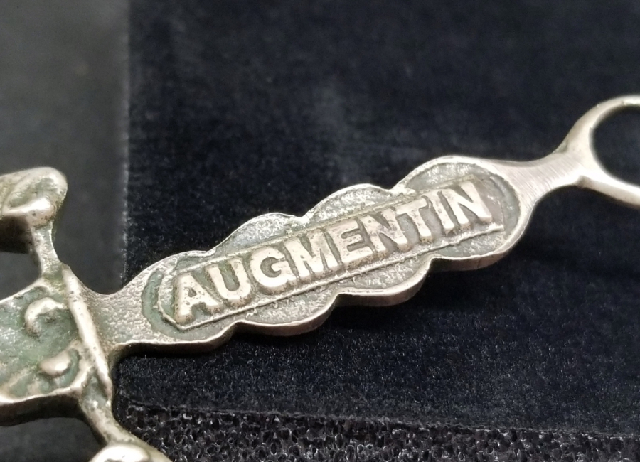 KILIÇ FORMUNDA YAPILMIŞ PROMOSYON GÜMÜŞ ZARF AÇACAĞI