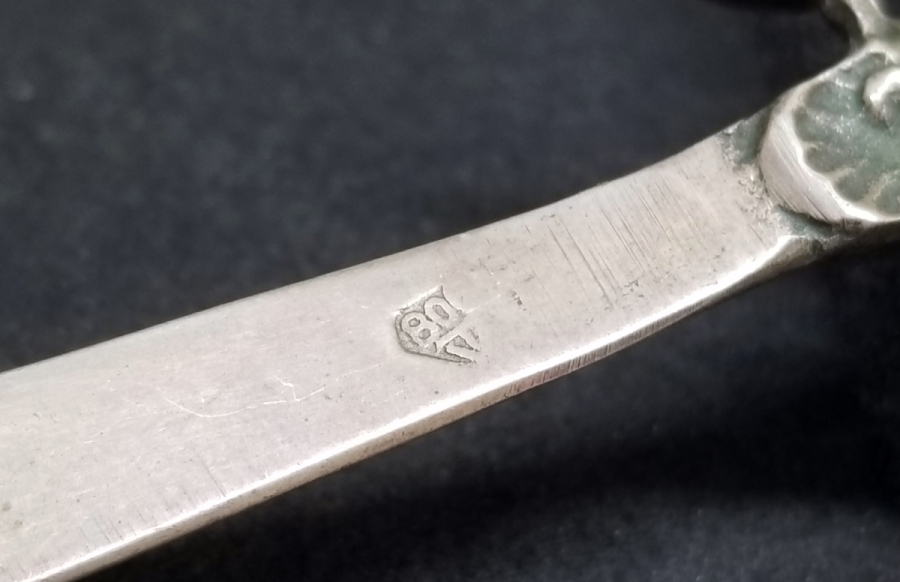 KILIÇ FORMUNDA YAPILMIŞ PROMOSYON GÜMÜŞ ZARF AÇACAĞI