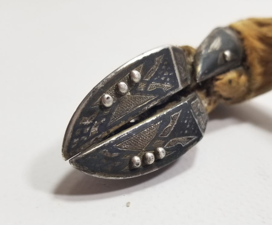 OSMANLI DÖNEMİ ÖZEL YAPIM SAVATLI GÜMÜŞ APLİKLİ CEYLAN AYAĞINDAN YAPILMIŞ BASTON