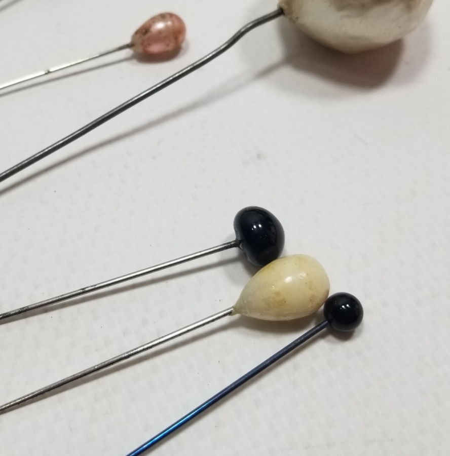 ANTİKA PELERİN İĞNELERİ LOTU