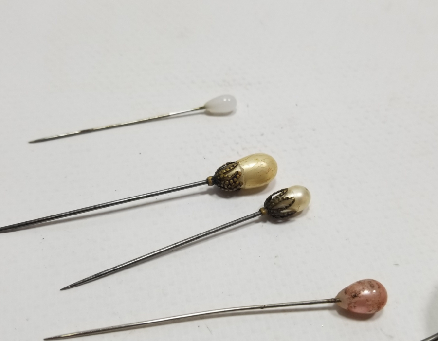 ANTİKA PELERİN İĞNELERİ LOTU