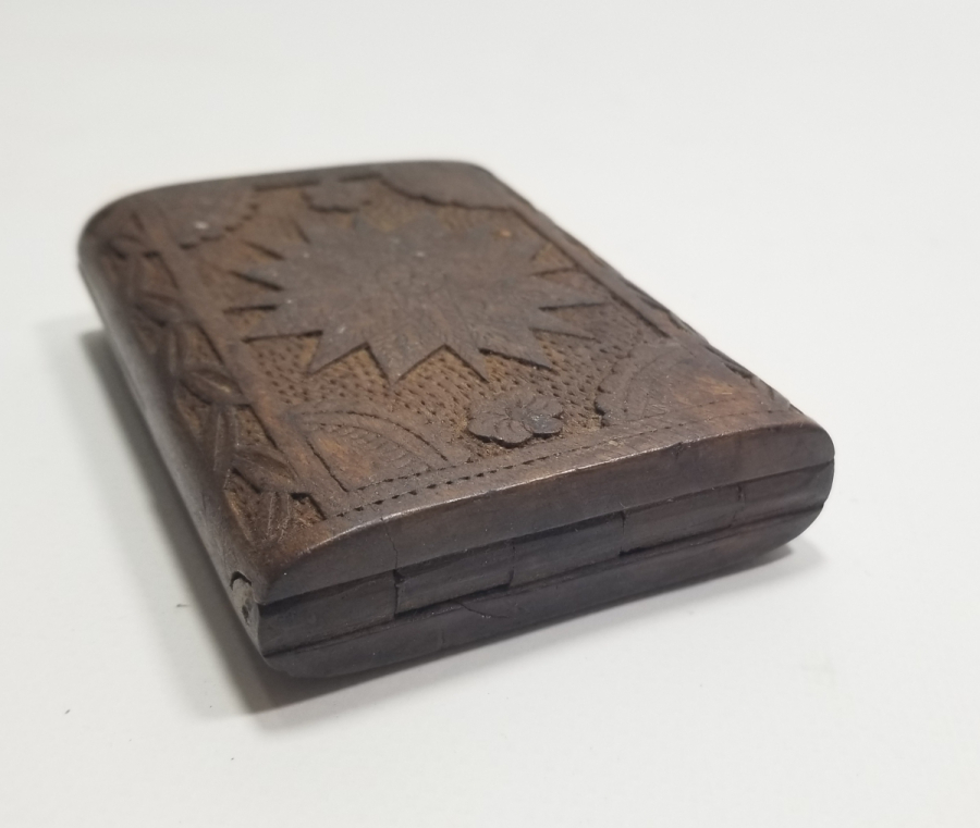 EL OYMA İŞÇİLİKLİ OSMANLI DÖNEMİ AHŞAP SİGARA TABAKASI