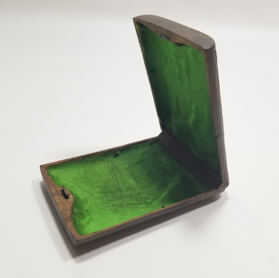 EL OYMA İŞÇİLİKLİ OSMANLI DÖNEMİ AHŞAP SİGARA TABAKASI