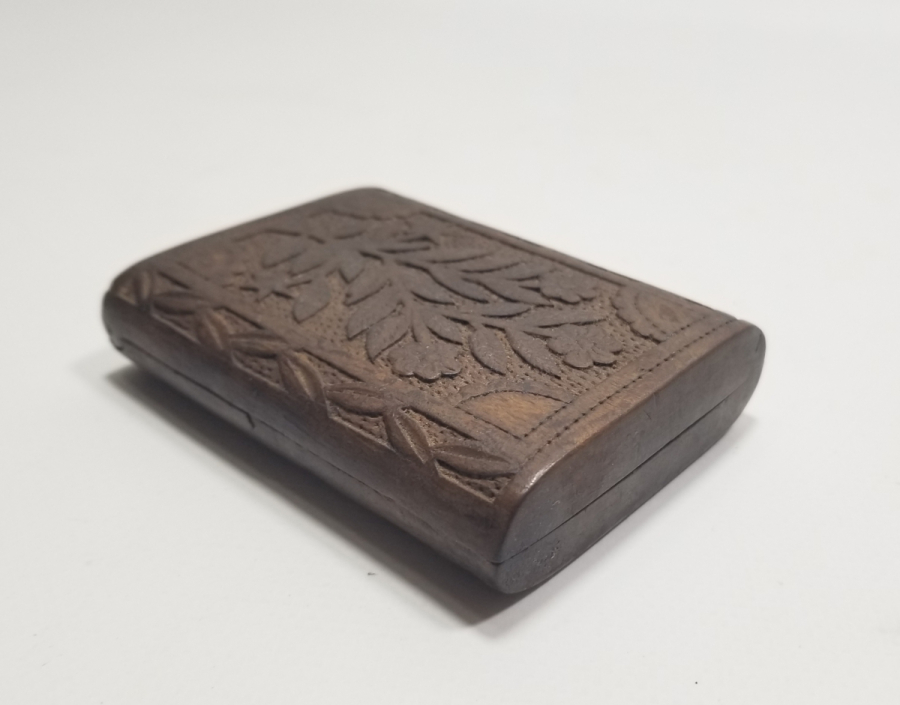 EL OYMA İŞÇİLİKLİ OSMANLI DÖNEMİ AHŞAP SİGARA TABAKASI