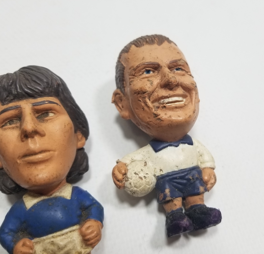 ANTİKA OYUNCAK FUTBOLCU FİGÜRLERİ