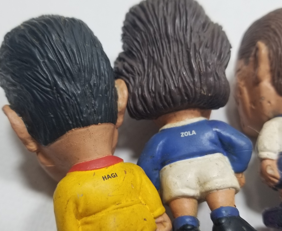 ANTİKA OYUNCAK FUTBOLCU FİGÜRLERİ