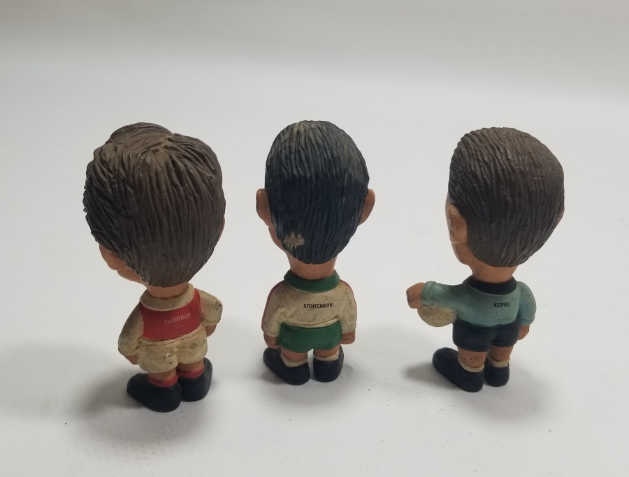 ANTİKA OYUNCAK 3 ADET FUTBOLCU FİGÜRÜ