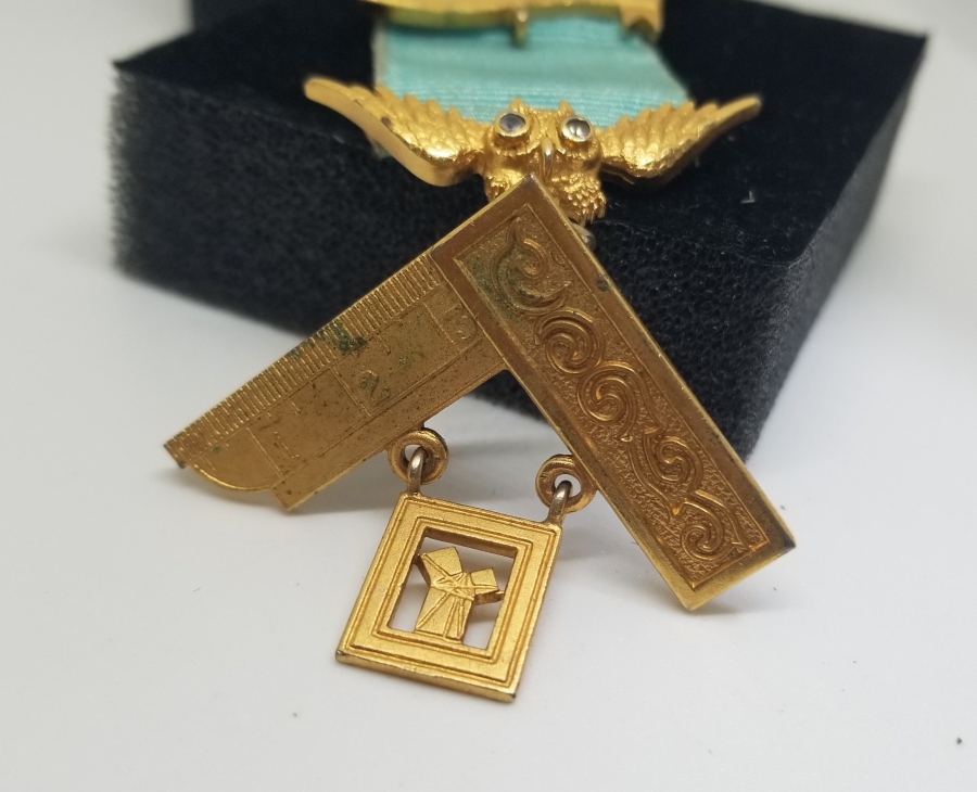 ALTIN KAPLAMA ANTİKA MASONİK MADALYA