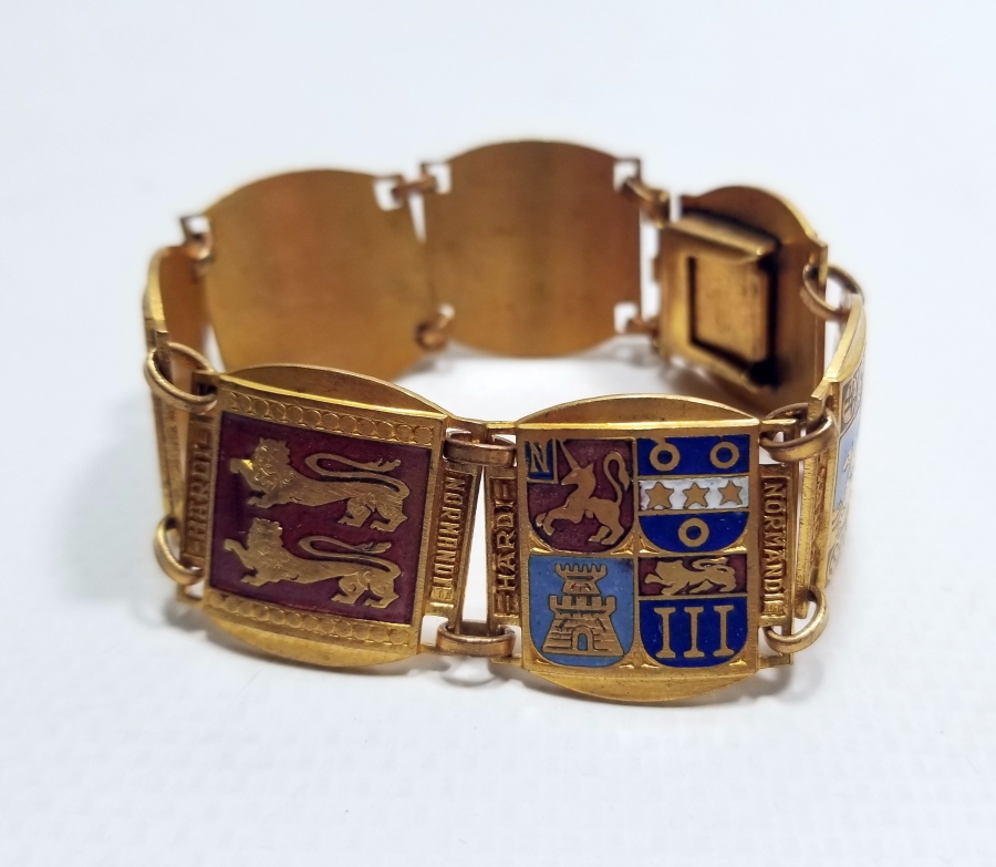 MİNE İŞÇİLİKLİ VE ALTIN KAPLAMA ANTİKA BİLEKLİK