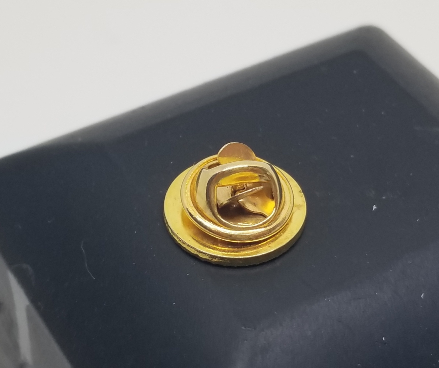 ALTIN KAPLAMA ANTİKA TIP ROZETİ