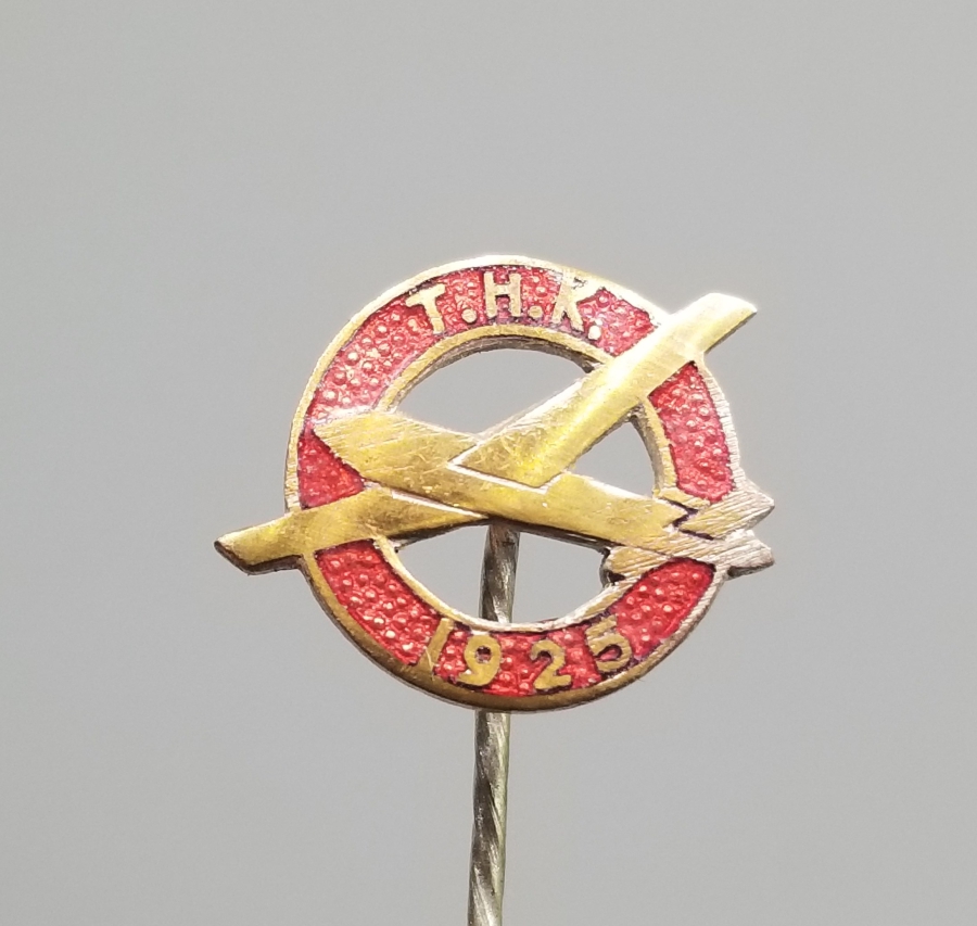 MİNE İŞÇİLİKLİ ANTİKA TÜRK HAVA KURUMU ROZETİ