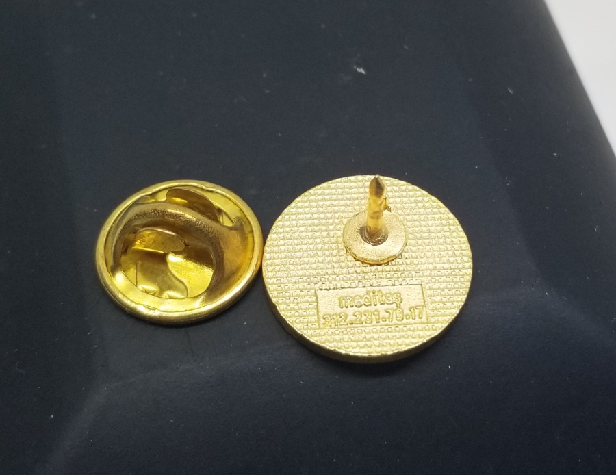 ALTIN KAPLAMA VE MİNE İŞÇİLİKLİ ANTİKA YARGITAY ROZET