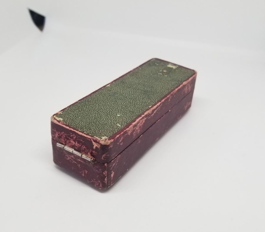 ORİJİNAL KUTUSUNDA OSMANLI DÖNEMİ PIRLANTA TAŞLI BROŞ