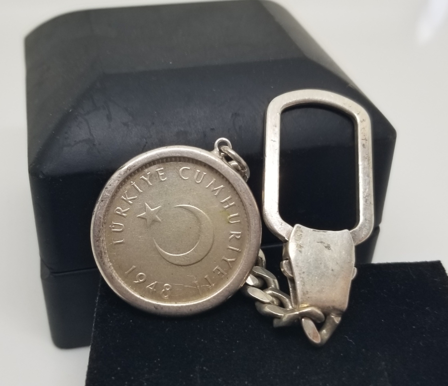 CUMHURİYETİMİZİN SON GÜMÜŞ PARASINDAN YAPILMIŞ ANTİKA GÜMÜŞ ANAHTARLIK