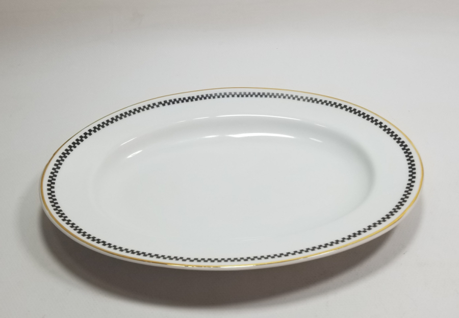 ARKASI OSMANLICA YAZILI VE ALTIN VARAKLI PORSELEN SALATA TABAĞI