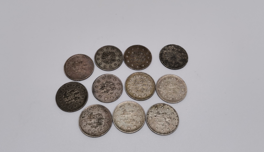 ABDÜLHAMİT VE MEHMET REŞAD HAN DÖNEMİ KOLEKSİYONLUK GÜMÜŞ 1 KURUŞ LOTU