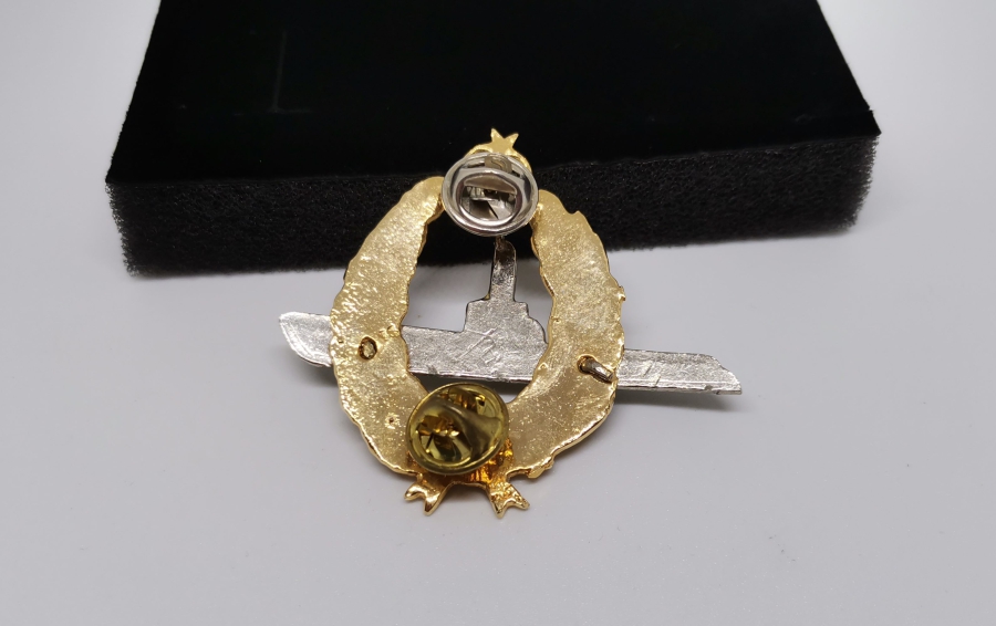 ANTİKA DENİZALTI SUBAY BRÖVESİ