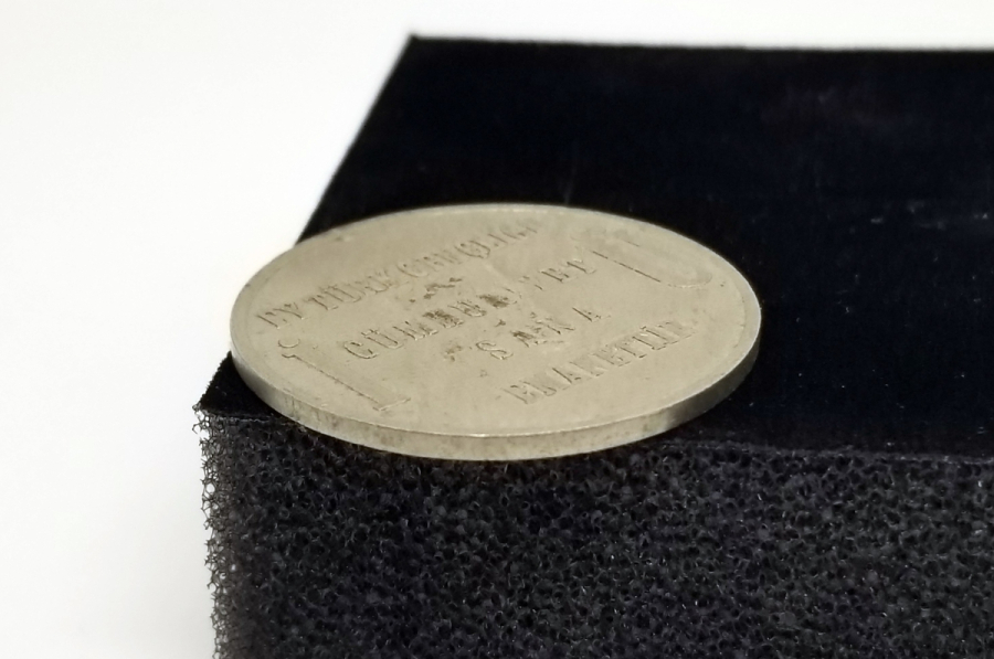 ATATÜRK'ÜN ÖLÜMÜ ANISINA İSTANBUL ÜNİVERSİTESİ TARAFINDAN BASTIRILMIŞ ÇOK NADİR HATIRA MADALYONU