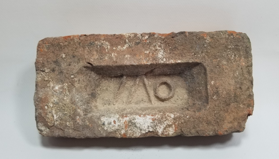 ÜZERİ RUMCA YAZILI OSMANLI DÖNEMİ TUĞLA