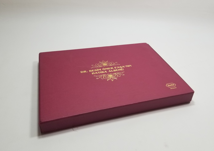 DOKTOR BESİM ÖMER PAŞA'NIN HATIRA ALBÜMÜ İSİMLİ PRESTİJ KİTAP