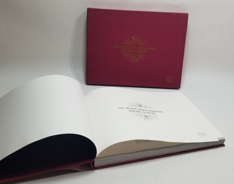 DOKTOR BESİM ÖMER PAŞA'NIN HATIRA ALBÜMÜ İSİMLİ PRESTİJ KİTAP