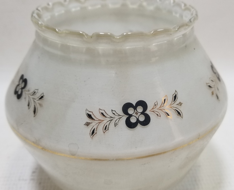 ANTİKA CAM LAMBA TACI