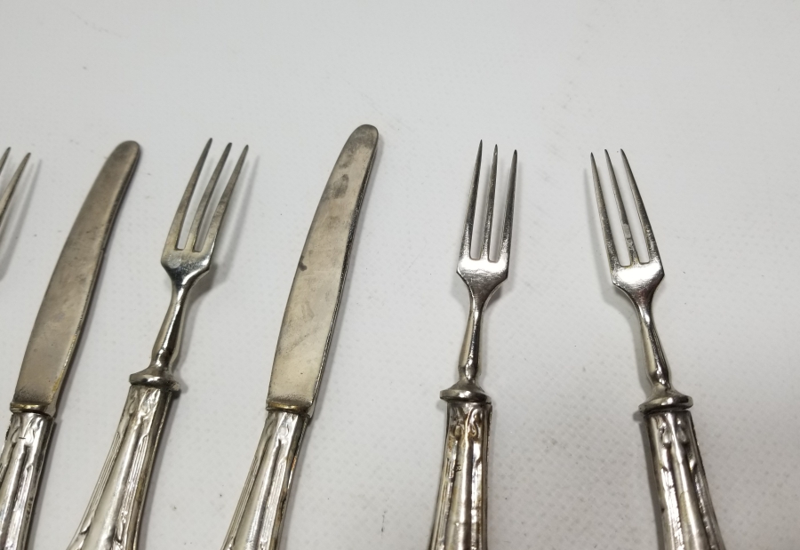 GÜMÜŞ SAPLI ANTİKA ÇATAL BIÇAK LOTU