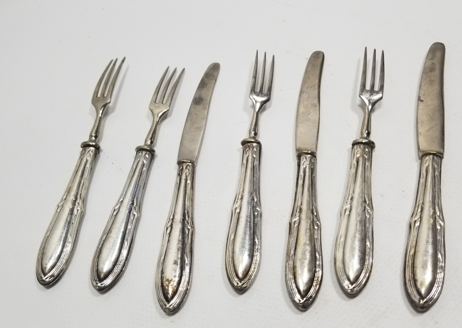 GÜMÜŞ SAPLI ANTİKA ÇATAL BIÇAK LOTU