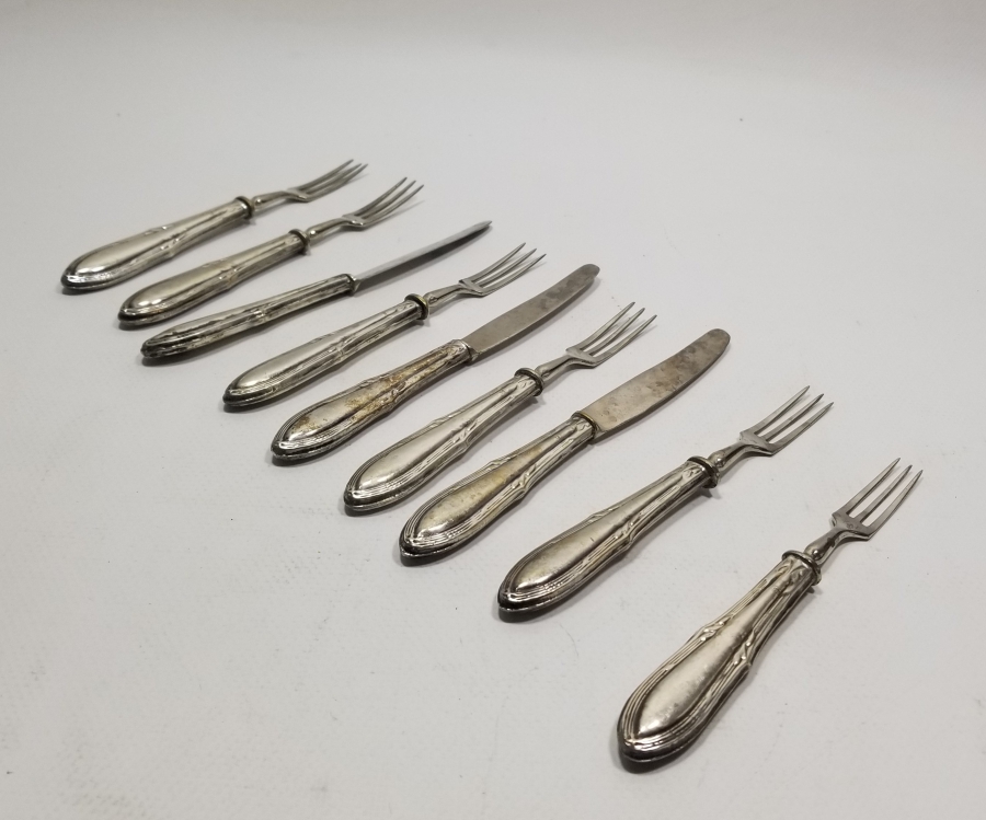 GÜMÜŞ SAPLI ANTİKA ÇATAL BIÇAK LOTU